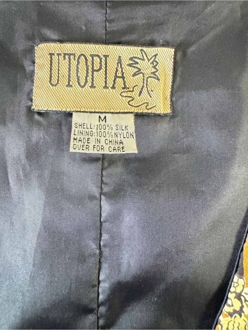 Utopia unique vest